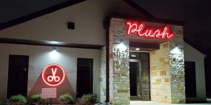 Plush Salons