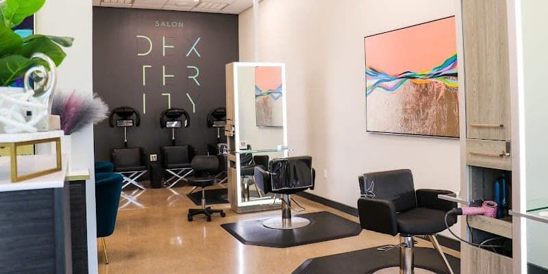 Salon Dexterity
