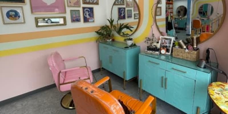 Dreamhouse Salon