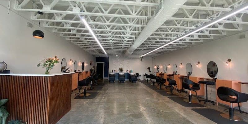 Salon Atlas