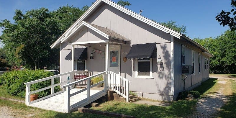 Barbara's On Main Hair Salon