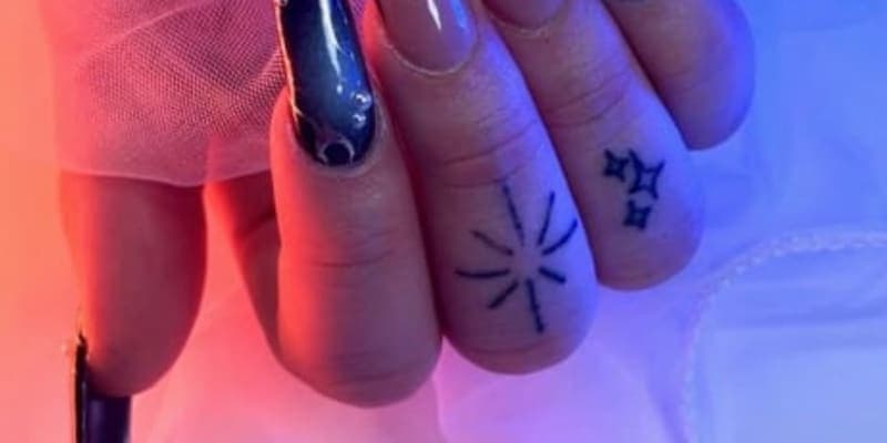 Runway Nails Spa: 20%OFF New Clients ,10 Days Guarantee