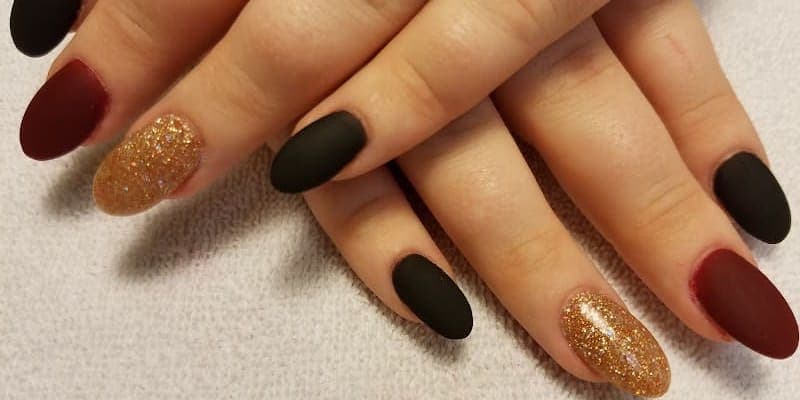 Luxury Nails & Spa (Target Shopping Center)