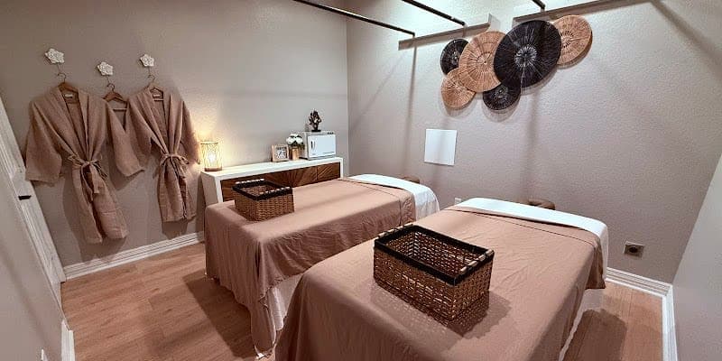 Deluxe Thai Massage & Wellness