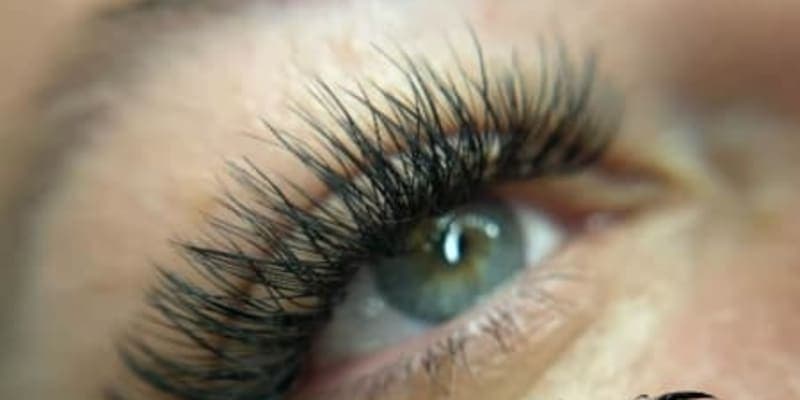 Violette lashes