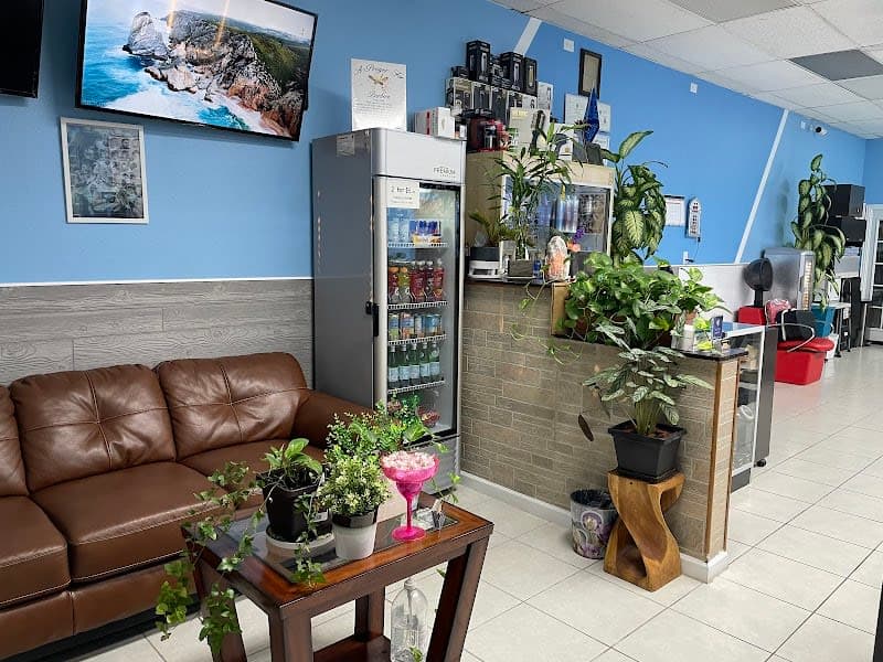 MASTERS HAIR SALON photo 2