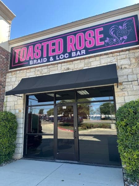 Toasted Rose Braid & Loc Bar photo 1