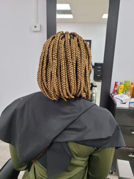 Fef Hair Braiding Salon photo 2