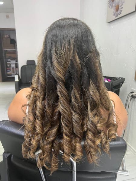 Thread Beauty Salon and Spa in Fort Worth