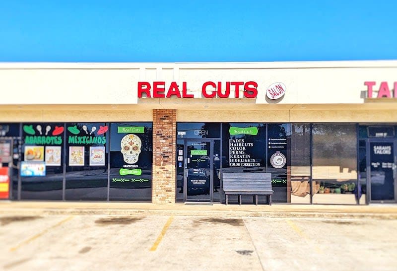 Real Cuts photo 2