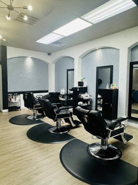 SIYA Beauty Salon photo 1
