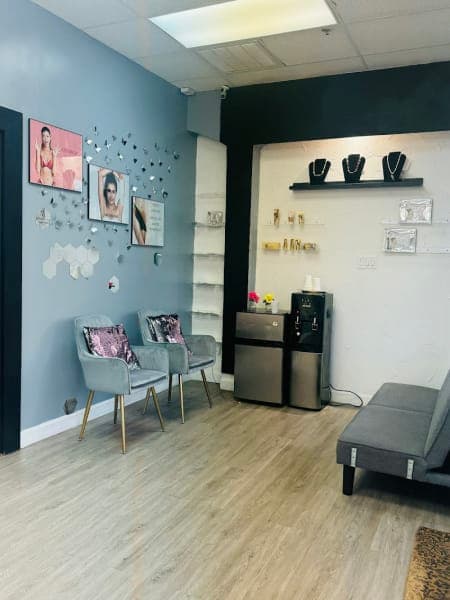 SIYA Beauty Salon photo 2