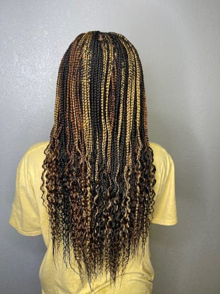 Roviane’s African Hair Braiding cover photo - beauty in DFW, TX