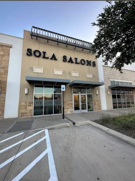 Sola Salon Studios photo 2 - beauty in DFW, TX