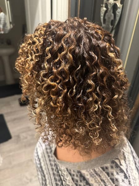 Sola Salon Studios photo 3 - beauty in DFW, TX