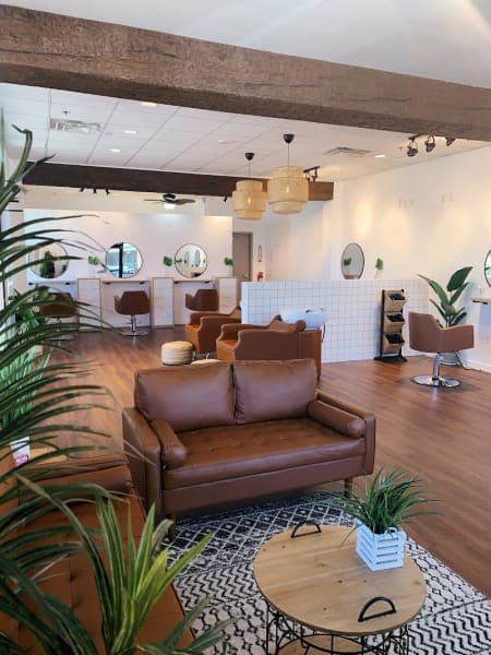 Emerie Grace Salon photo 2