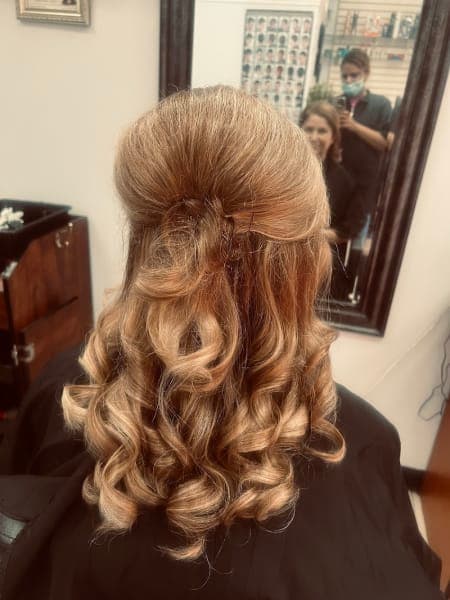 Mary's Beauty Hair Salon photo 3