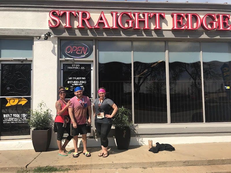 Straight Edge photo 2
