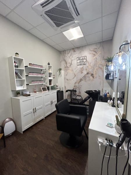 Carley’s Color Lounge photo 2