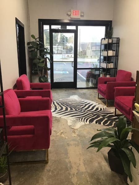 The Pink Tomato Salon & Boutique photo 1