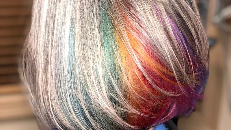 Love Is In The Hair photo 3
