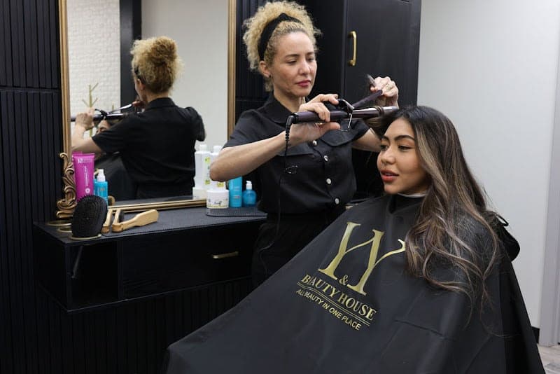Y&Y Beauty House | All Beauty in One Place - Hablamos Español photo 2