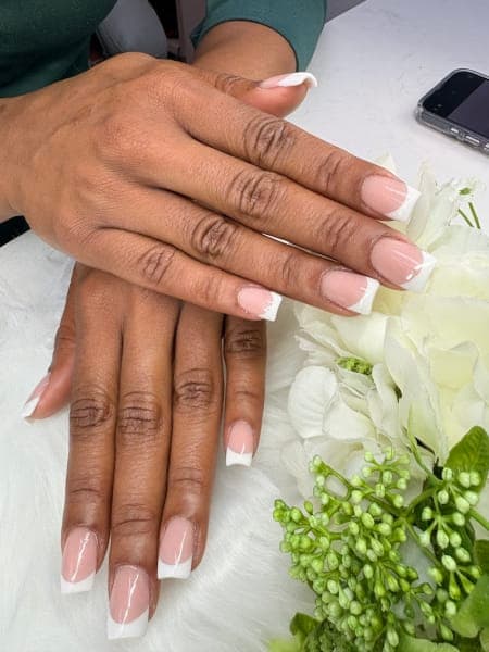ESSENTIAL Nails Spa photo 2