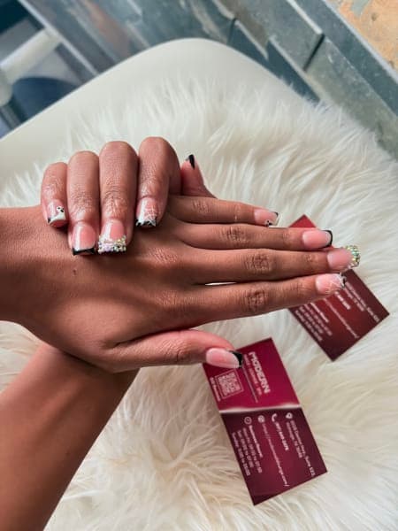 Modern Nails Lounge Spa photo 2 - beauty in DFW, TX