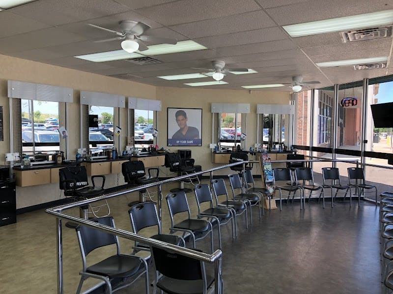 SUPERCUTS photo 2
