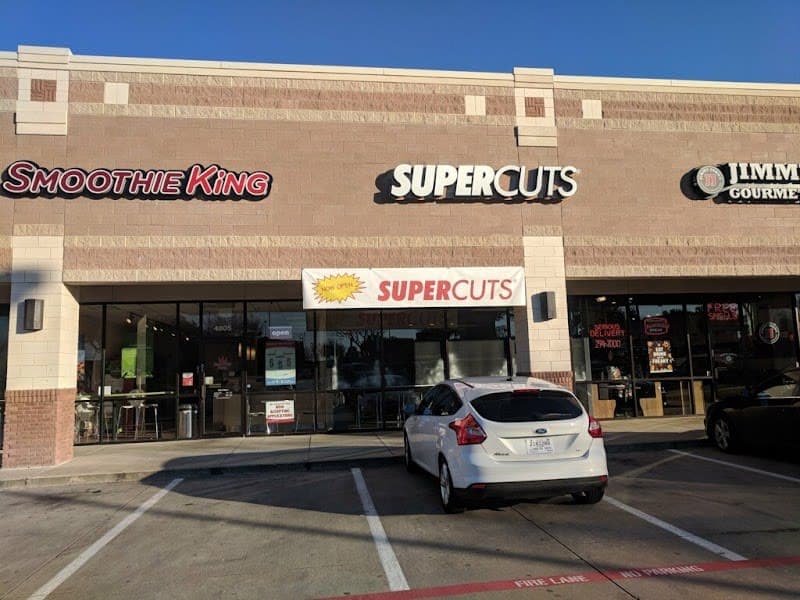 SUPERCUTS photo 1