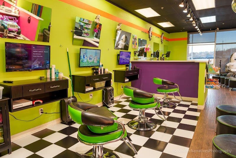 Sharkey's Cuts for Kids - Watauga Texas photo 2 - beauty in DFW, TX