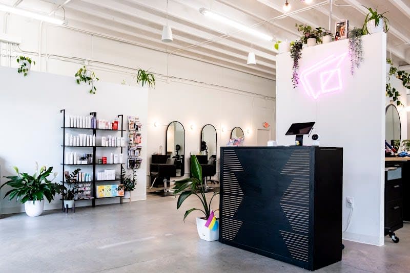 Acute Salon photo 2 - beauty in DFW, TX
