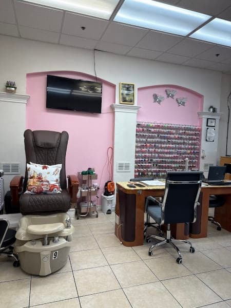Glory Nails & Spa photo 1