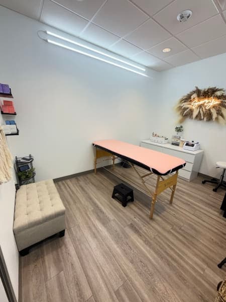 Smoove Skin Studio photo 1
