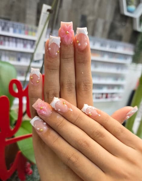 Ooh La La Nail Bar photo 1