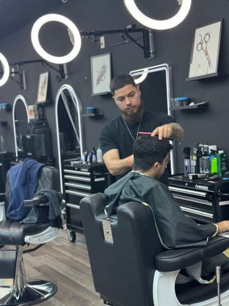 Up and Up Barbershop-حلاق عربي McKinney in McKinney