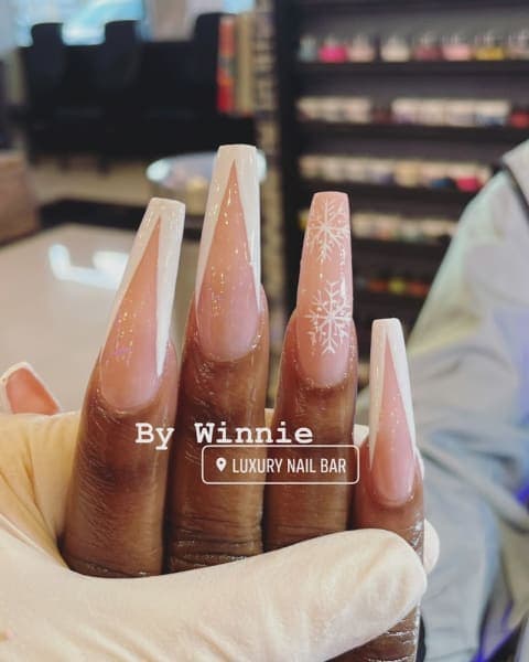 Luxury Nail Bar photo 1