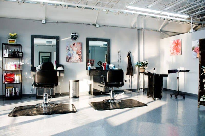 Blossom Salon photo 1