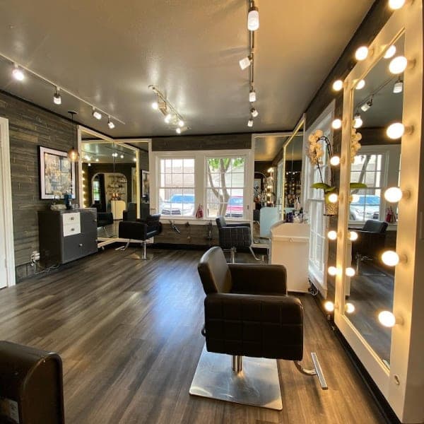 Figueroa salon cover photo - beauty in DFW, TX