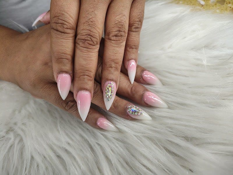 Best Nails photo 1