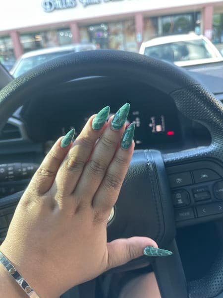 Dallas Nail Bar & Spa in Dallas