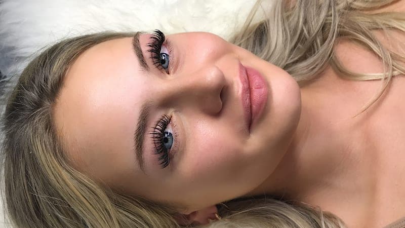 LADY LASH PRO photo 1