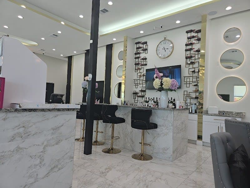Kaufman Nail Bar photo 2