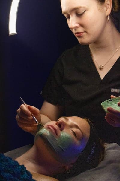 Mod Facial photo 1