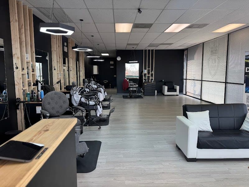 RY barber shop photo 1