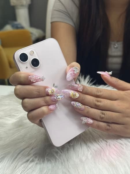 Tracy’s Lash and Nails Spa photo 1