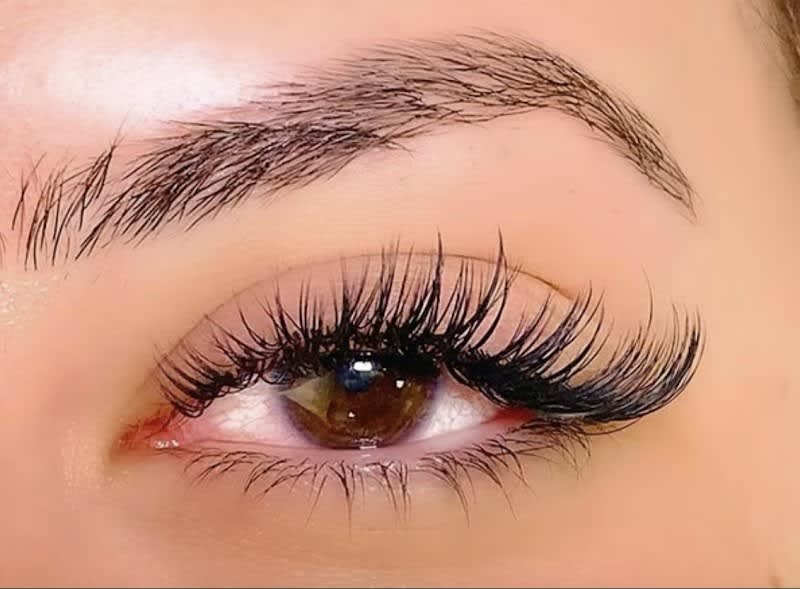 Luxe Lounge - Lash Salon and Spa photo 1