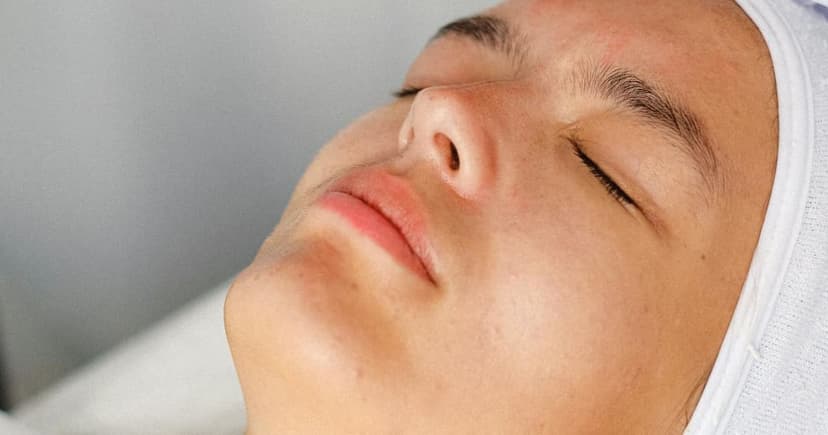 How Much Do Lash Extensions Cost? Pricing Guide for 2026